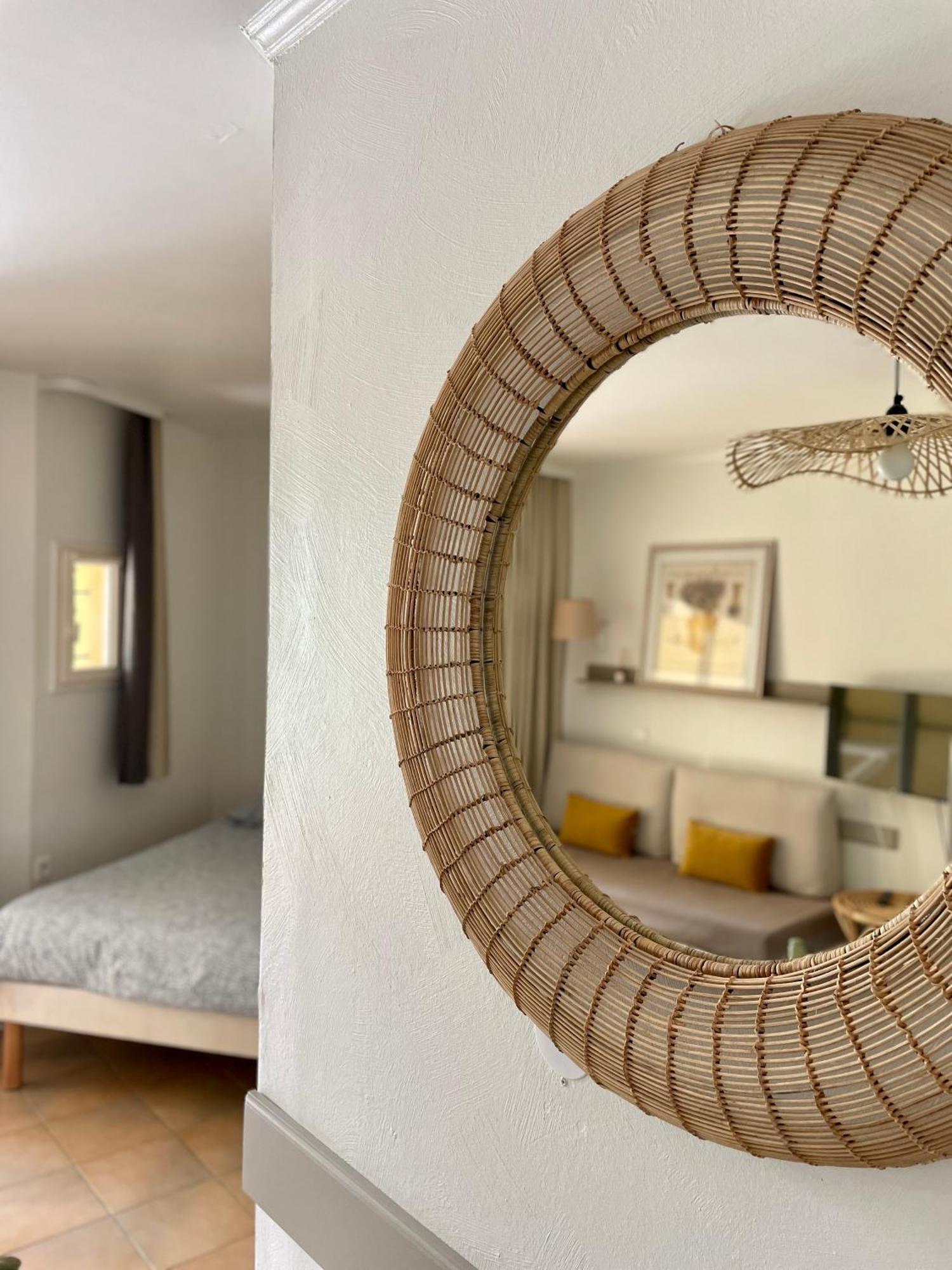 Appartement Golf De Pont Royal Mallemort Bagian luar foto